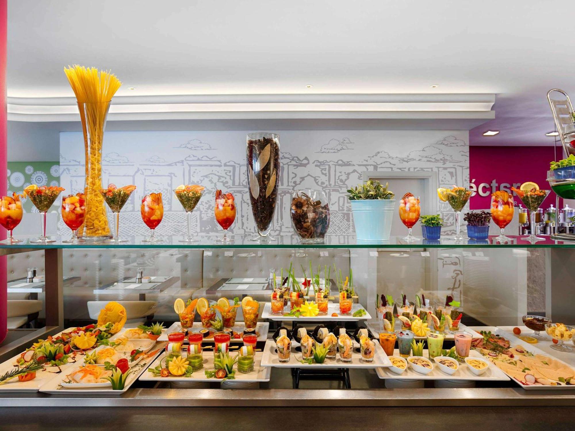 Ibis Styles Sharjah Hotel Luaran gambar