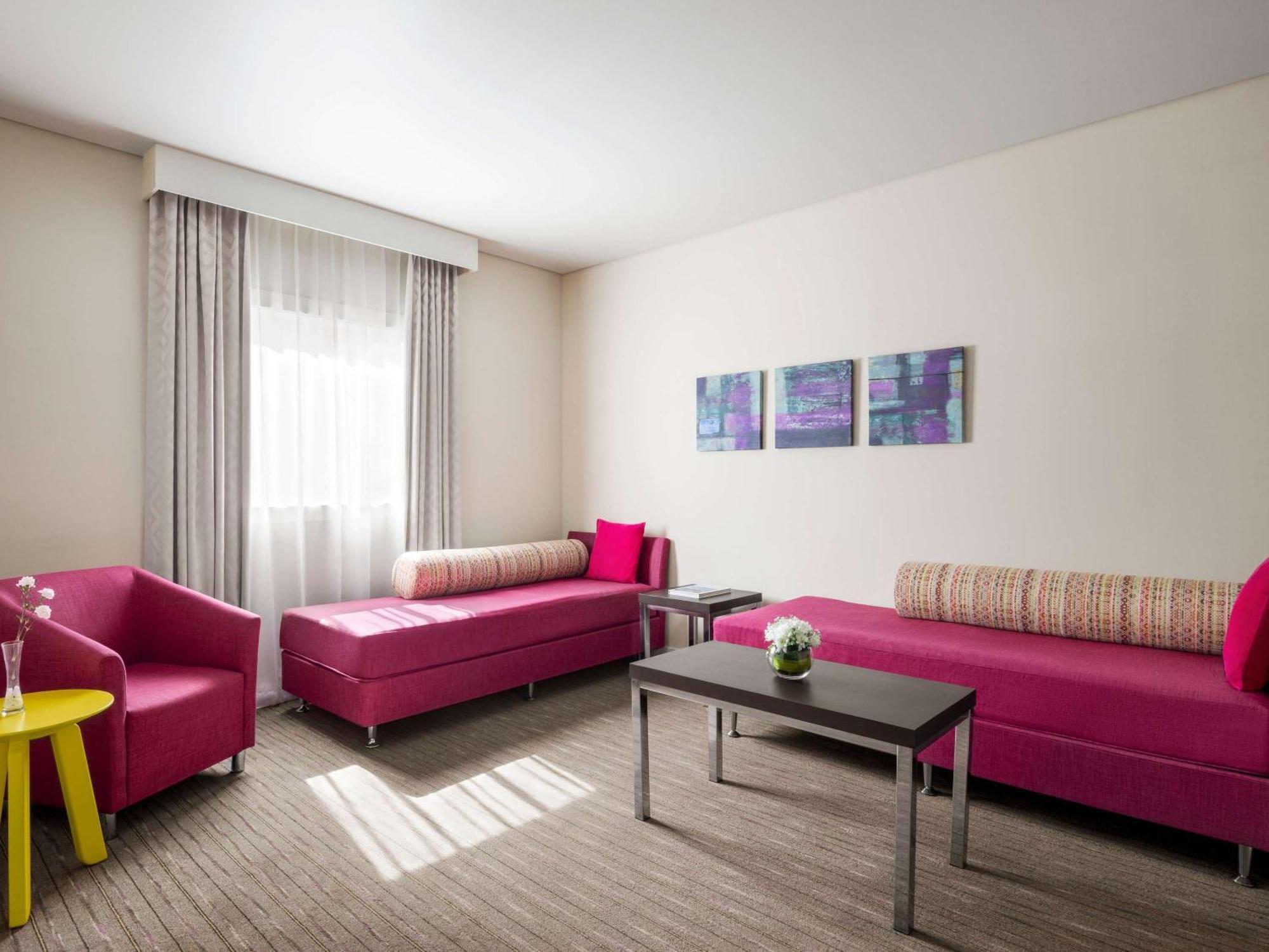 Ibis Styles Sharjah Hotel Luaran gambar